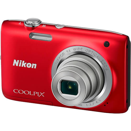 Camara Nikon Coolpix A100 Roja + Palo Selfie | Quonty.com | 999A100R1