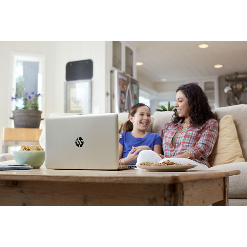 Portátil Hp 15-Bs006ns - I3-6006u 2.0ghz - 4gb Blanco | Quonty.com | 1UK98EA