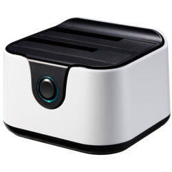 

Base Conectora Tooq Tqds-802bw 2.5''/3.5'' Sata3 Usb3.0 Otb Blanca/Neg